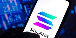 Solana shutterstock 2031236075 16x9 1 gID 7