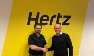 rentalmaticshertz iceland sigurdur berndsen ceo of hertz iceland and colm brady ceo and co founder of rentalmatics2 1200x630 s