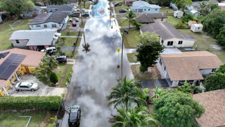108077817 1734551948867 gettyimages 2190576972 dji 20241218124633 0955 d diyozc1d